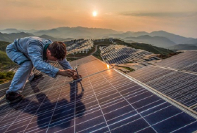 China to invest £292bn in renewable power by 2020 